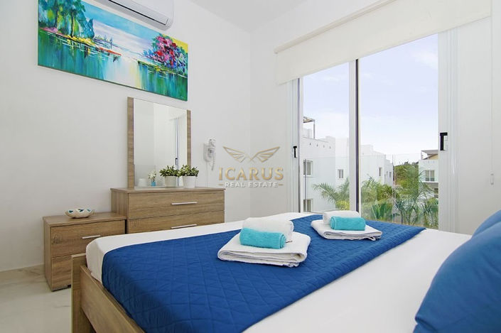 Image No.10-3 Bed House for sale