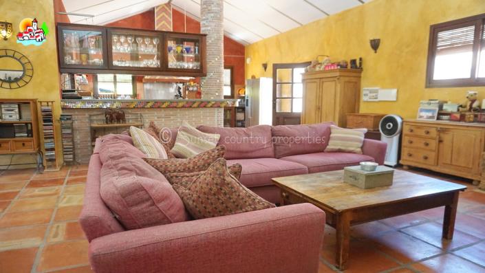 Image No.11-Propriété de pays de 4 chambres à vendre à Iznájar