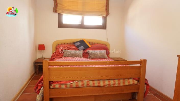 Image No.31-Propriété de pays de 4 chambres à vendre à Iznájar