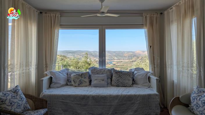 Image No.46-6 Bed Country Property for sale