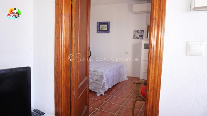 Image No.48-6 Bed Country Property for sale