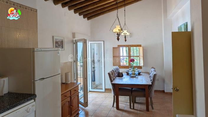 Image No.7-3 Bed Country House for sale