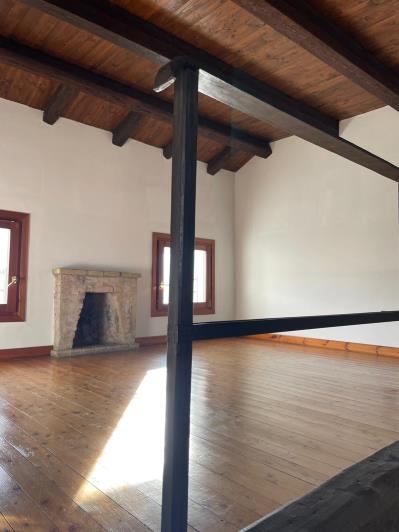 Image No.4-2 Bed House for sale