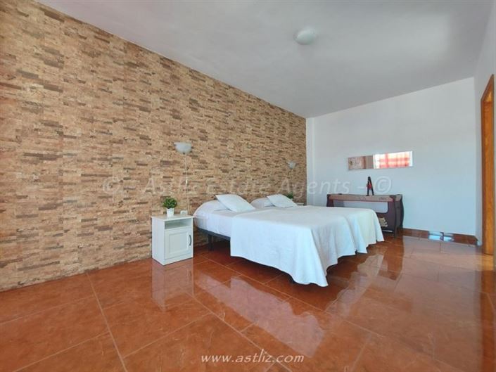 Image No.11-Villa de 4 chambres à vendre à Playa Paraiso