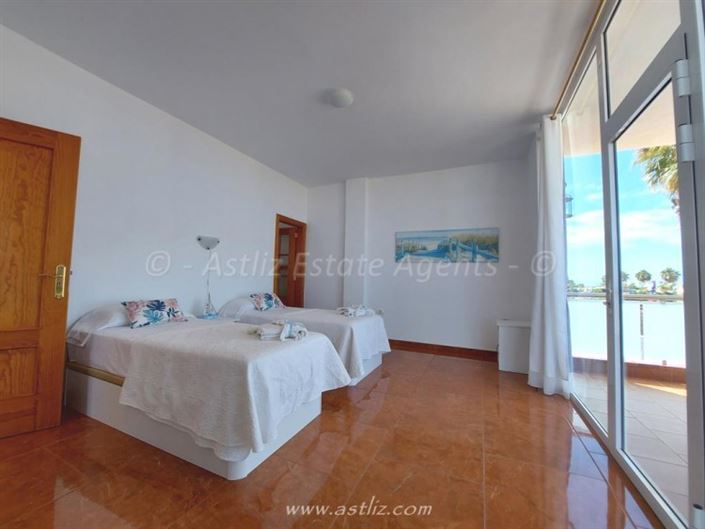 Image No.21-Villa de 4 chambres à vendre à Playa Paraiso