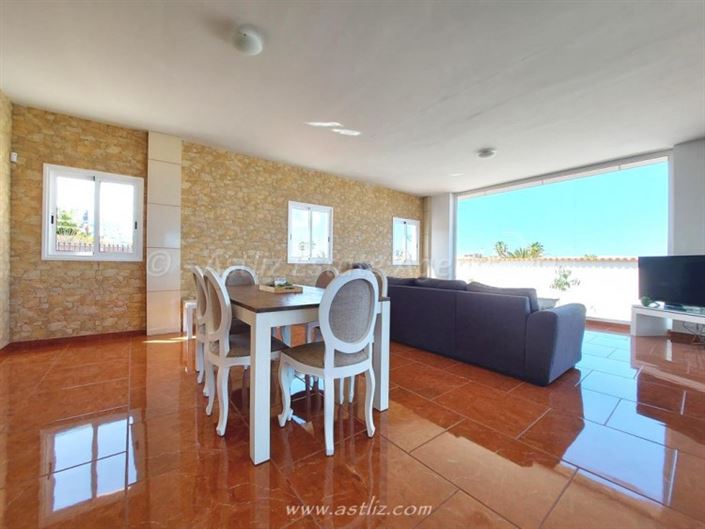 Image No.10-Villa de 4 chambres à vendre à Playa Paraiso