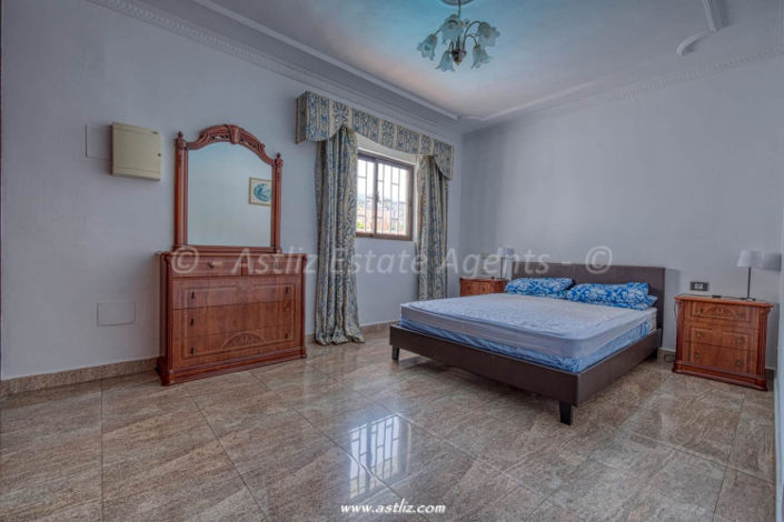 Image No.3-2 Bed Villa for sale