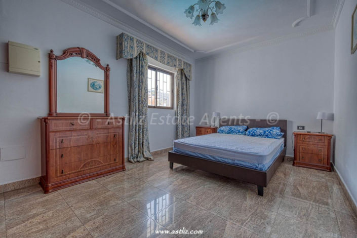 Image No.29-2 Bed Villa for sale