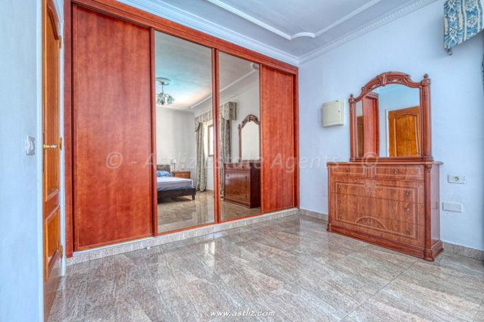 Image No.32-2 Bed Villa for sale