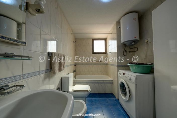 Image No.12-Appartement de 1 chambre à vendre