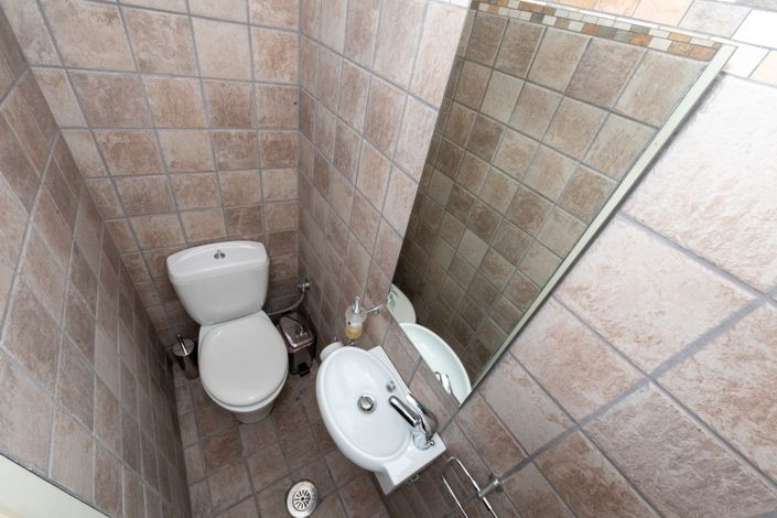 Image No.6-3 Bed Property for sale