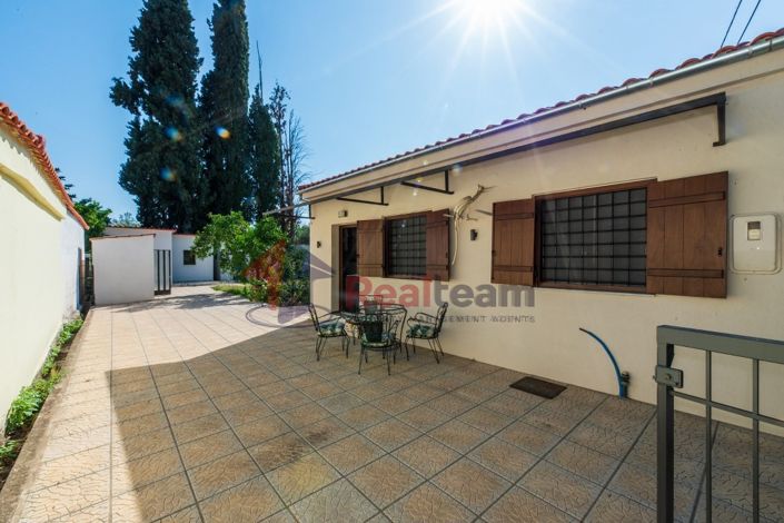 Image No.11-2 Bed Property for sale
