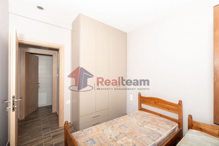Image No.6-2 Bed Property for sale