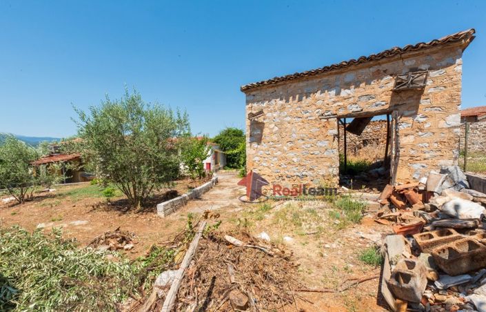 Image No.20-2 Bed Property for sale