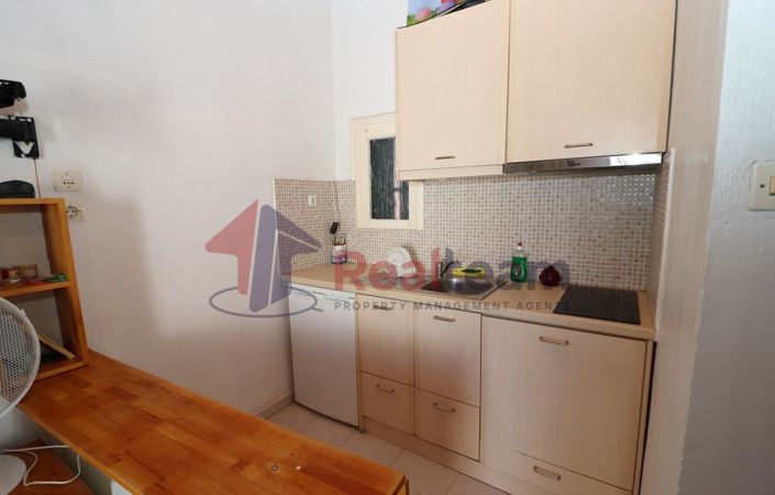 Image No.28-2 Bed Property for sale