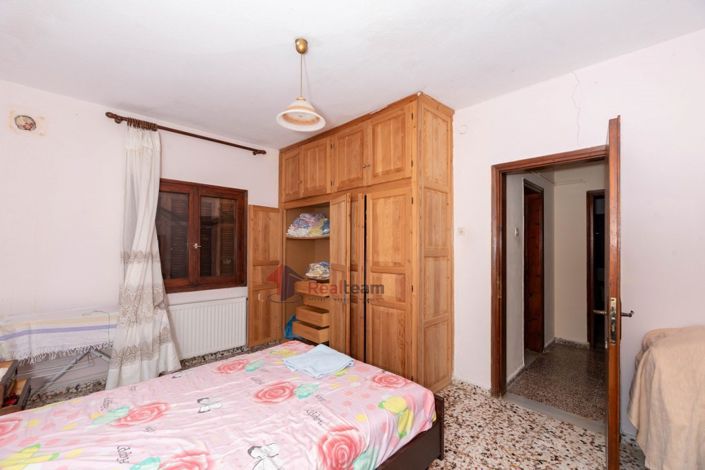 Image No.19-2 Bed Property for sale