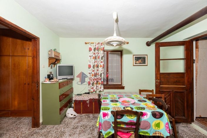 Image No.15-1 Bed Property for sale