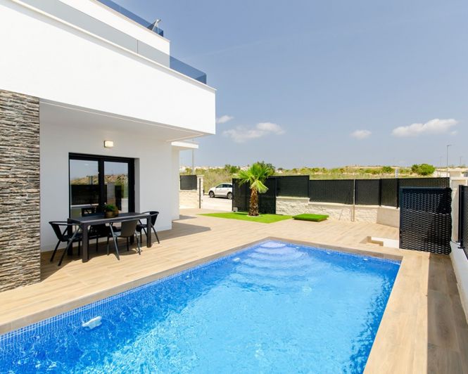 Image No.2-3 Bed Villa for sale