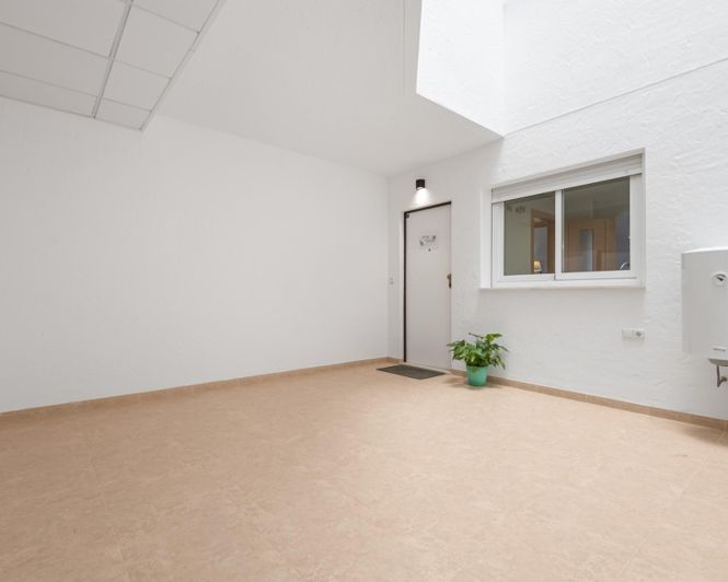 Image No.12-1 Bed Apartment for sale