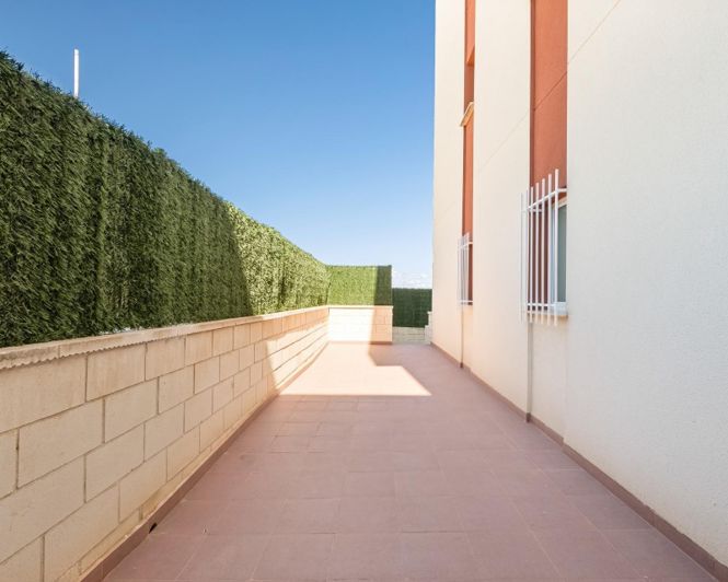 Image No.33-1 Bed Apartment for sale