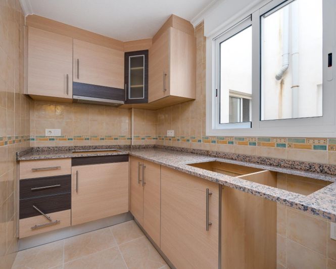 Image No.17-2 Bed Apartment for sale