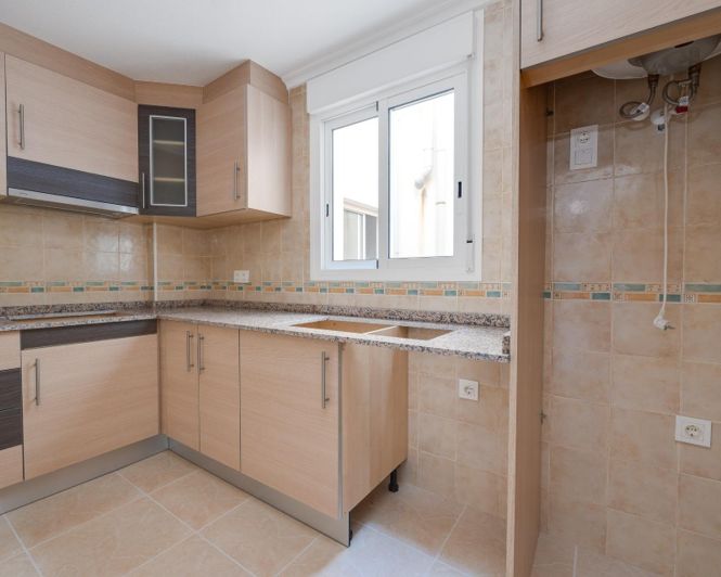 Image No.18-2 Bed Apartment for sale