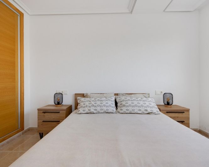 Image No.22-2 Bed Apartment for sale
