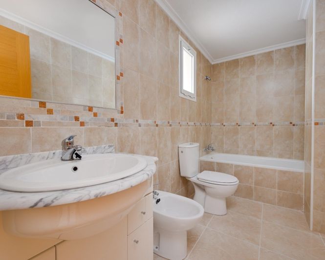 Image No.27-2 Bed Apartment for sale