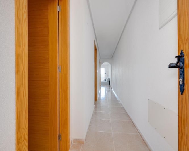 Image No.28-2 Bed Apartment for sale