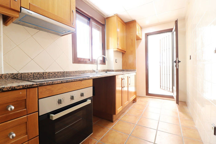 Image No.10-3 Bed Villa for sale