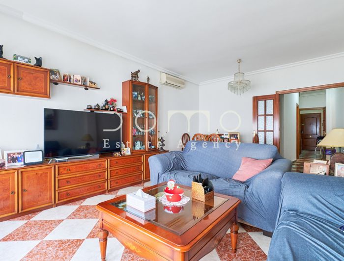 Image No.8-Propriété de 3 chambres à vendre