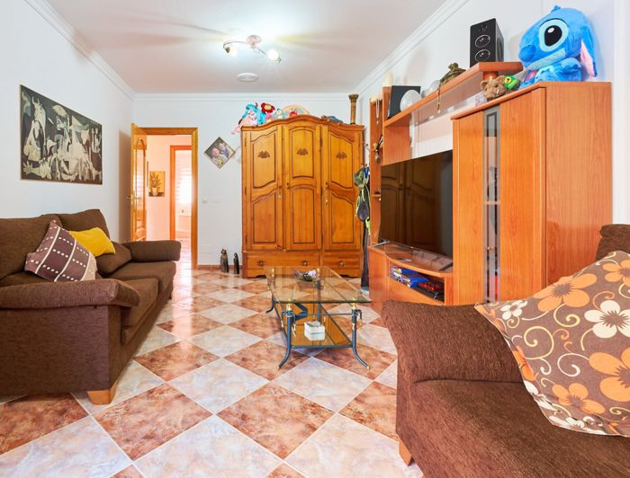 Image No.24-3 Bed Semi-Detached for sale