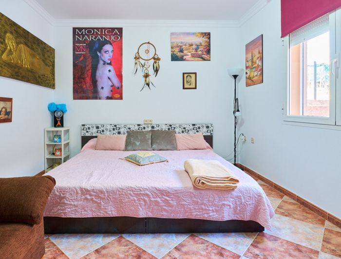 Image No.26-3 Bed Semi-Detached for sale