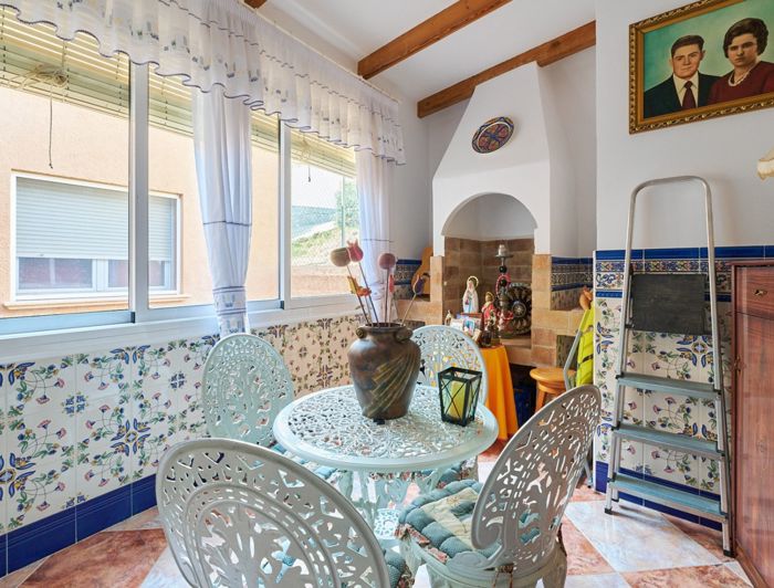 Image No.31-3 Bed Semi-Detached for sale