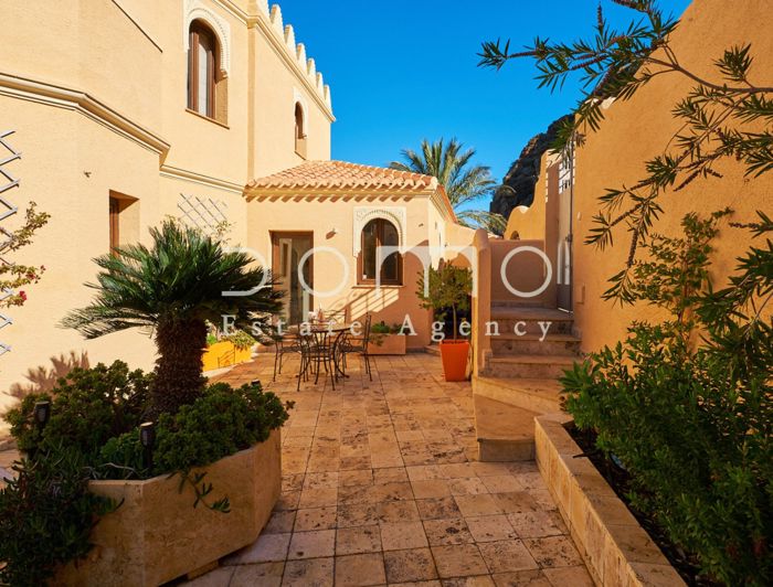 Image No.3-Villa de 4 chambres à vendre à Turre