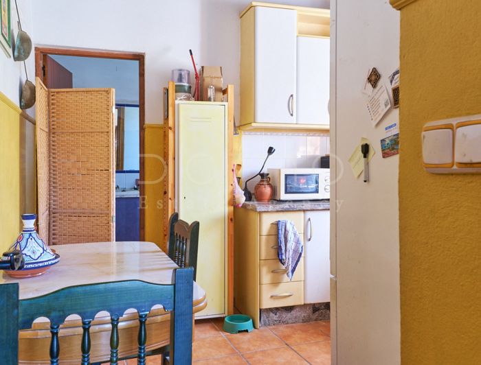 Image No.14-2 Bed Country House for sale