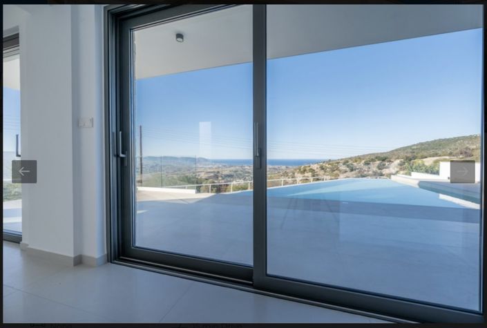 Image No.3-4 Bed Villa for sale