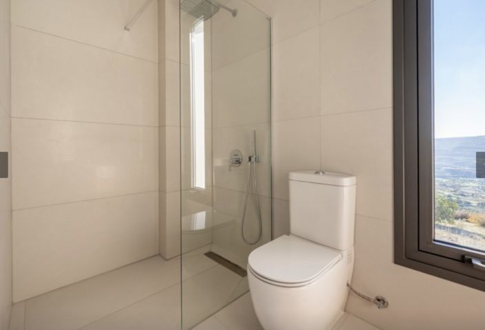 Image No.9-4 Bed Villa for sale