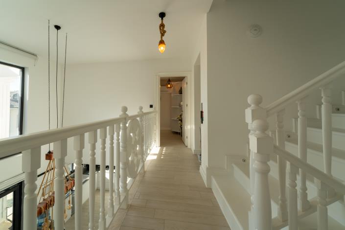 Image No.11-5 Bed Villa / Detached for sale