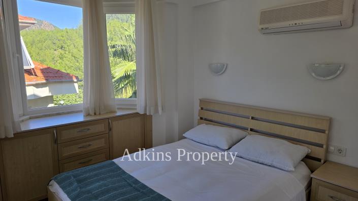 Image No.8-3 Bed Villa for sale