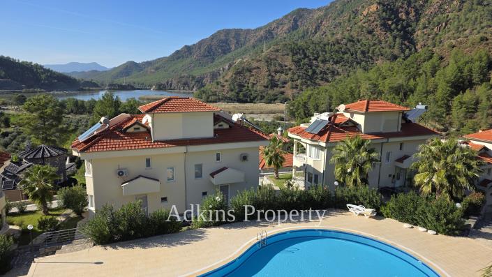 Image No.17-3 Bed Villa for sale
