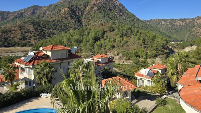 Image No.19-3 Bed Villa for sale
