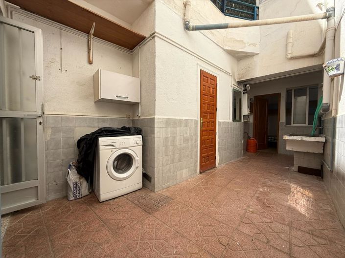 Image No.10-Piso con 4 dormitorios en venta