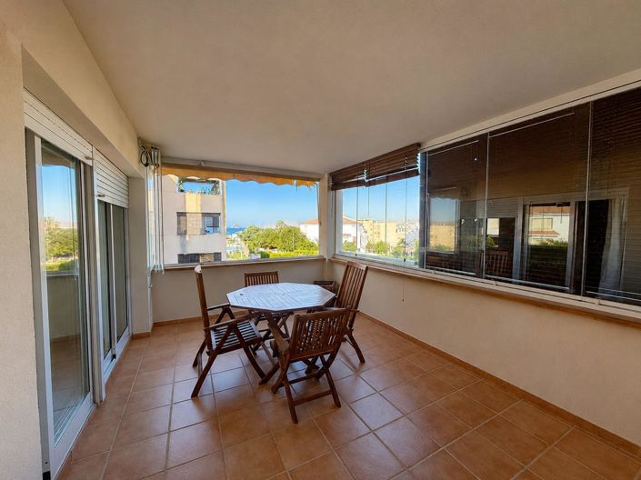 Image No.5-3 Bed Flat for sale