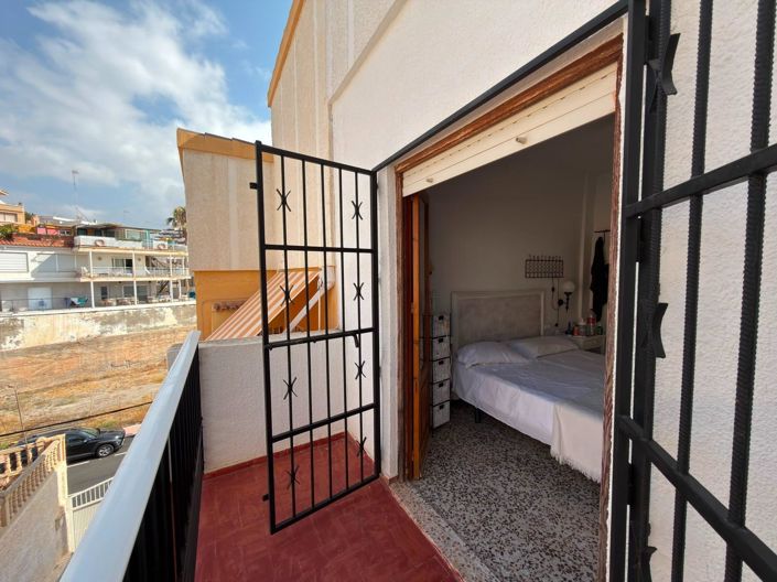 Image No.46-4 Bed Townhouse for sale