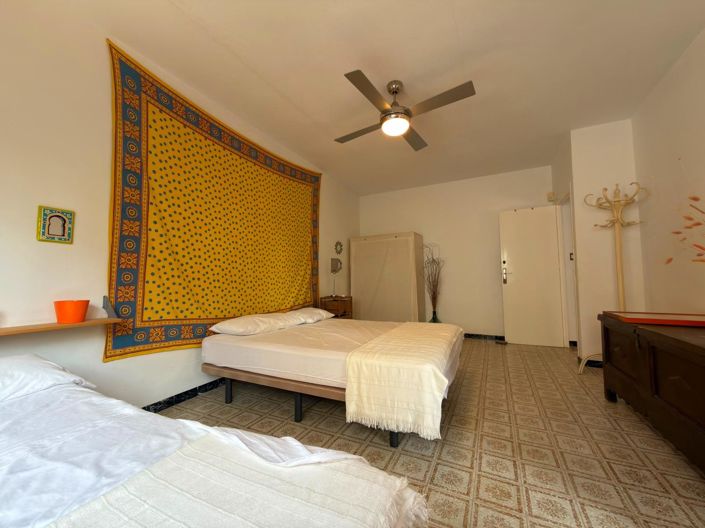 Image No.48-4 Bed Townhouse for sale