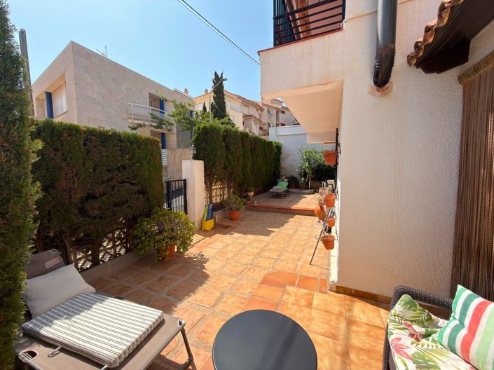 Image No.6-4 Bed Townhouse for sale