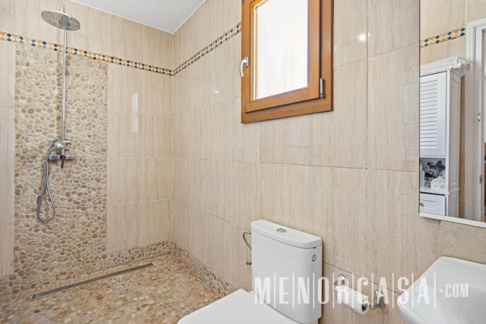 Image No.39-6 Bed Villa / Detached for sale