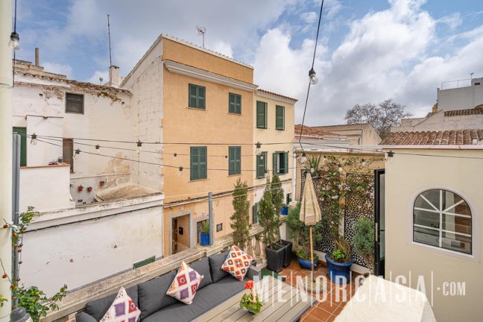 Image No.17-3 Bed Townhouse for sale
