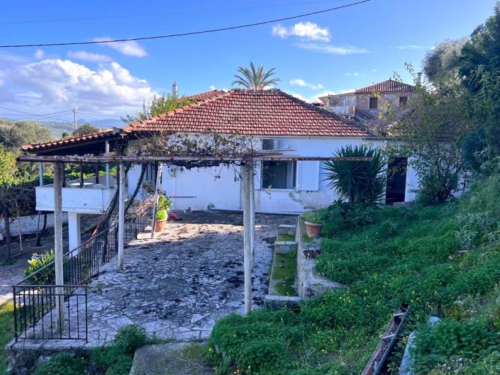 Image No.3-3 Bed Cottage for sale